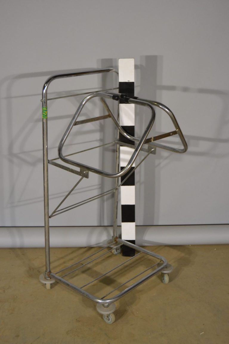 Obchod / sklad 021
