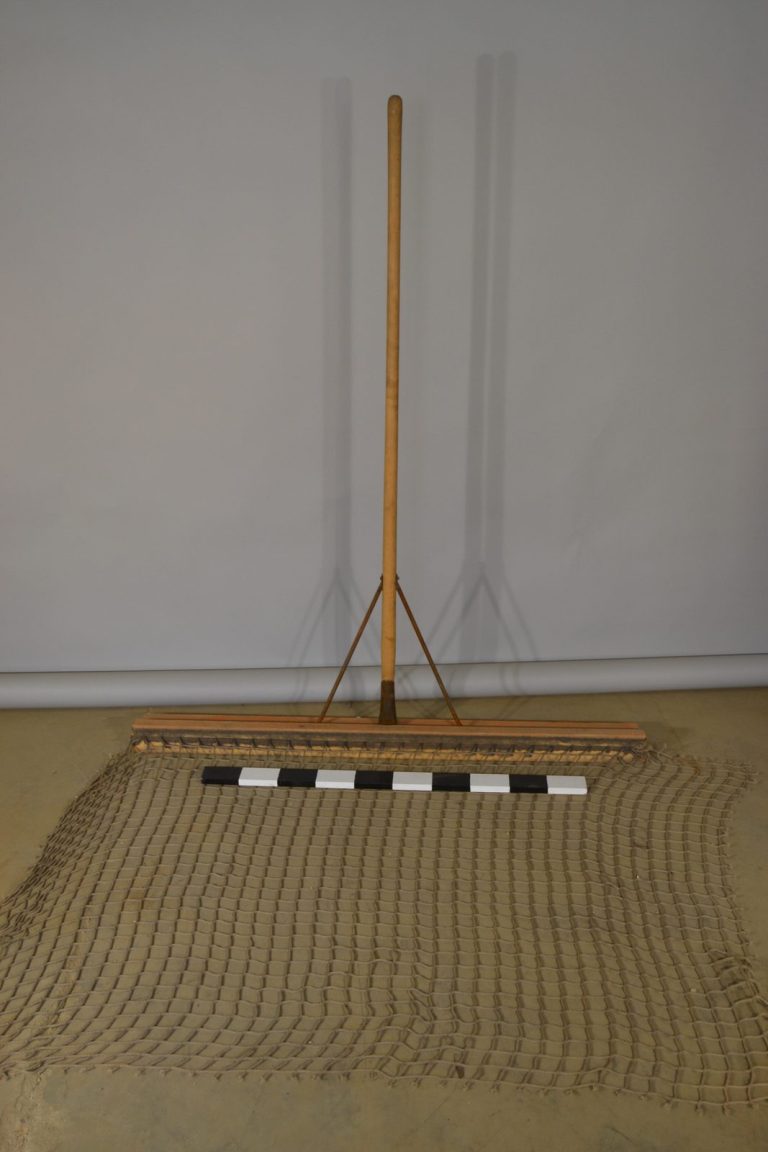 Obchod / sklad 030