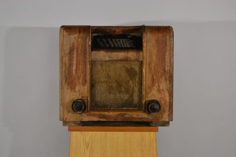 Rádio 010