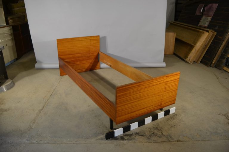 Postel 003