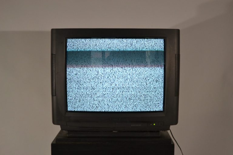 Televize 006