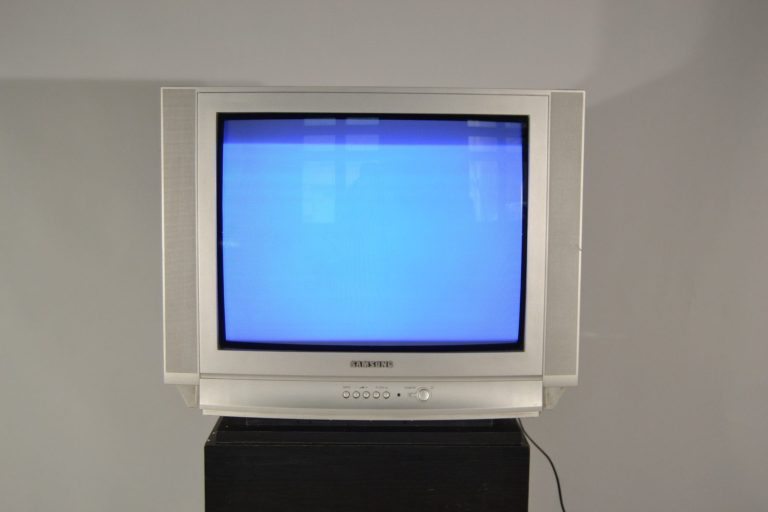 Televize 010