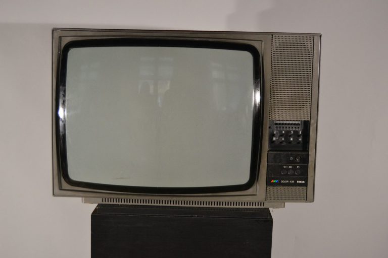 Televize 017