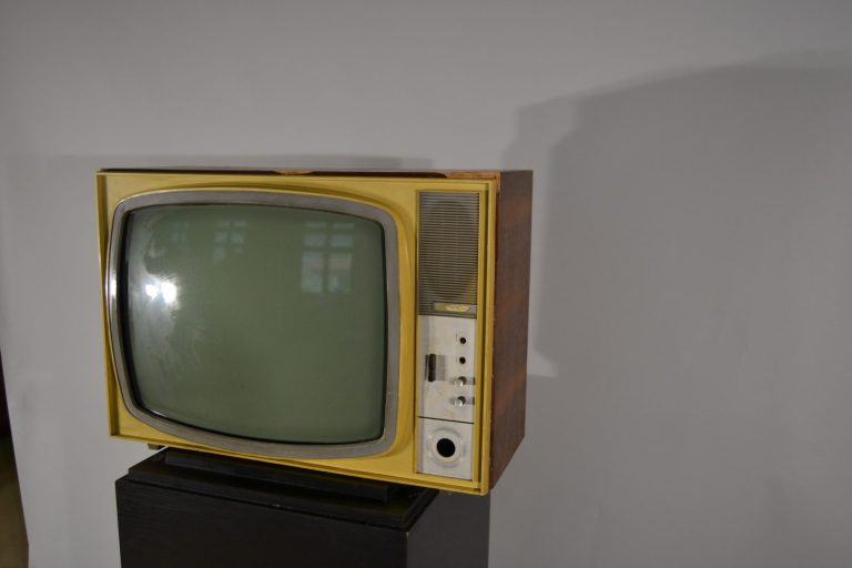 Televize 024