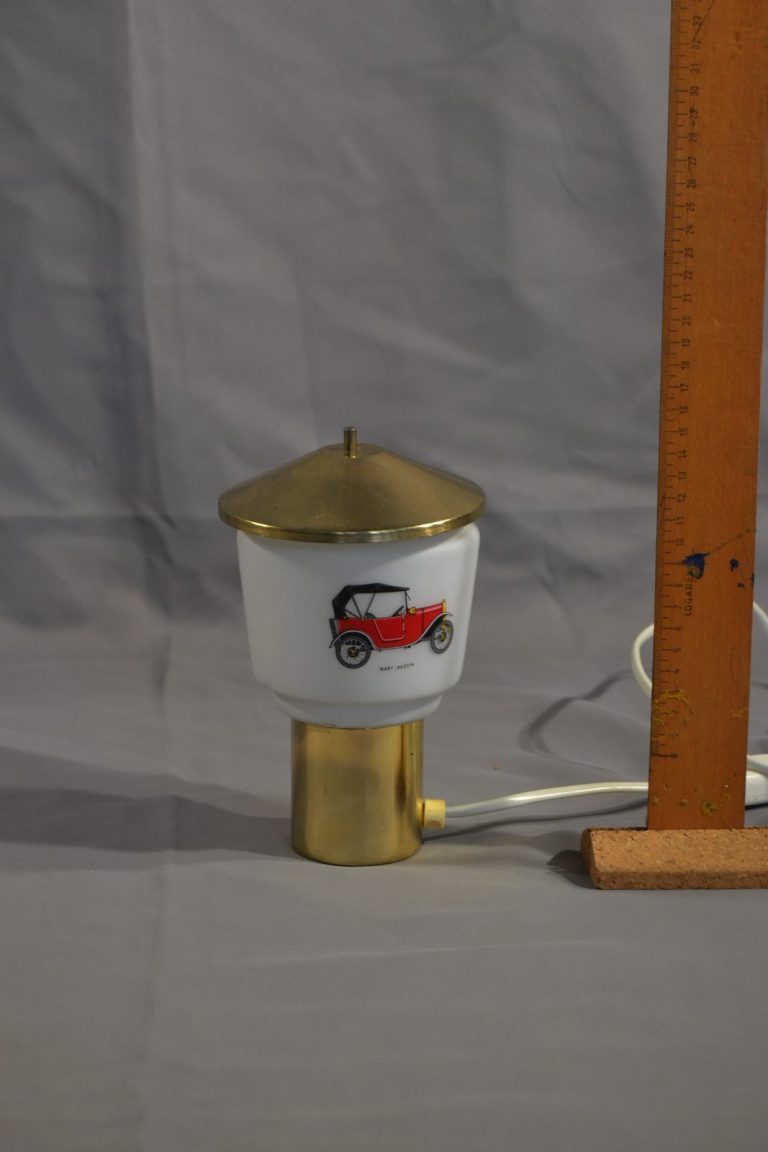 Lampa 010