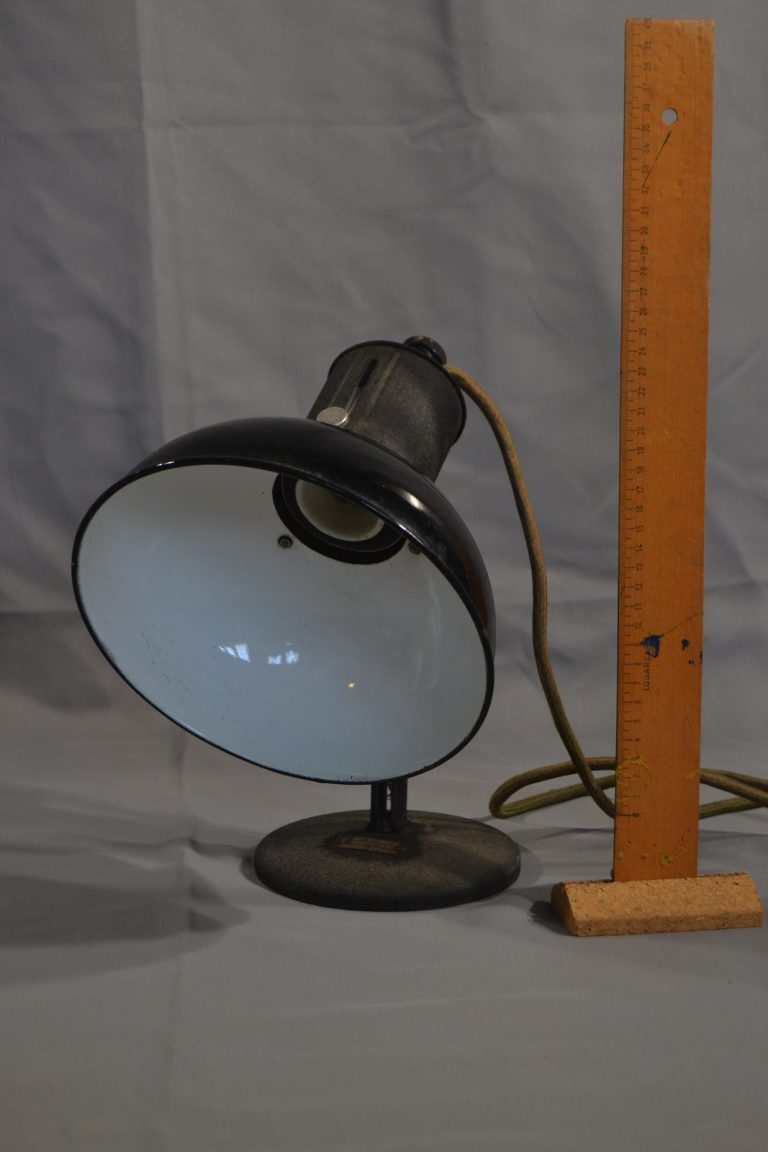 Lampa 011
