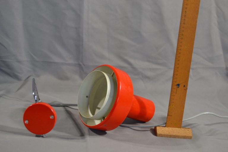 Lampa 016
