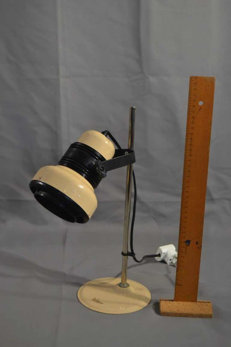 Lampa 018
