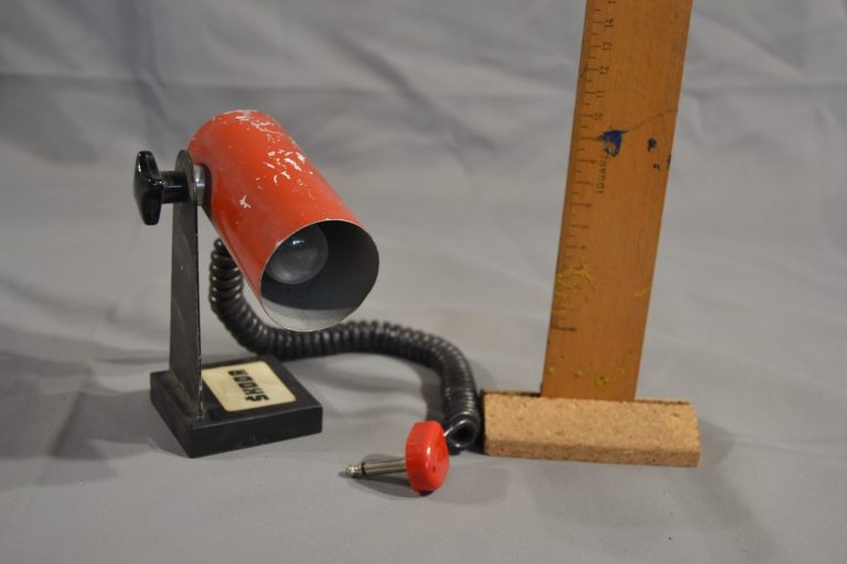 Lampa 023