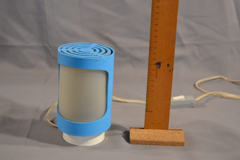 Lampa 025