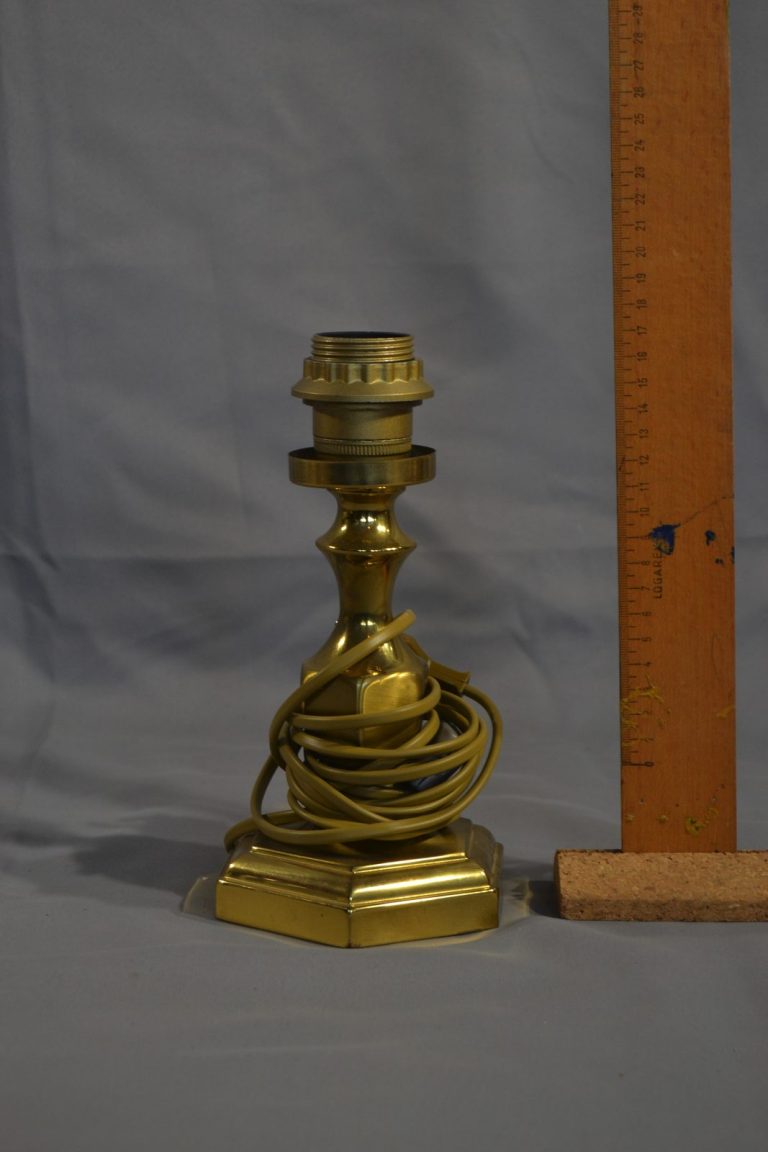 Lampa 053