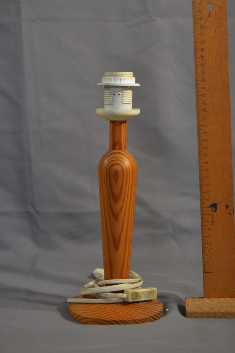 Lampa 056