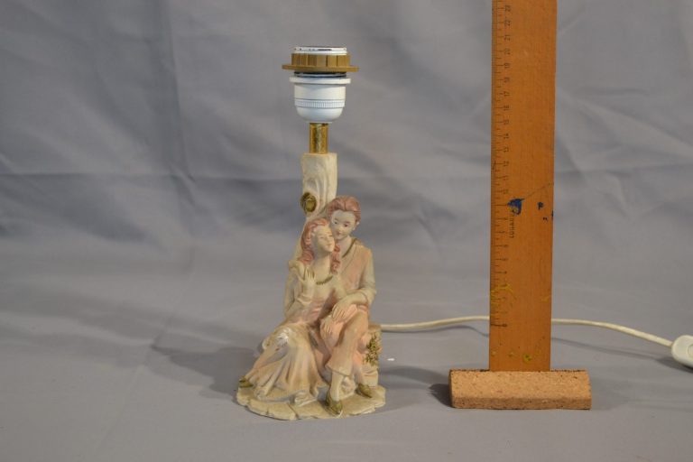 Lampa 060