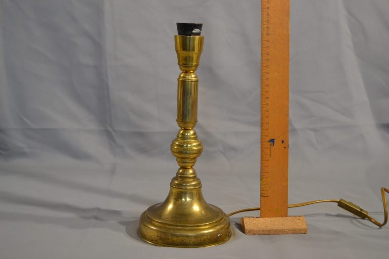 Lampa 072
