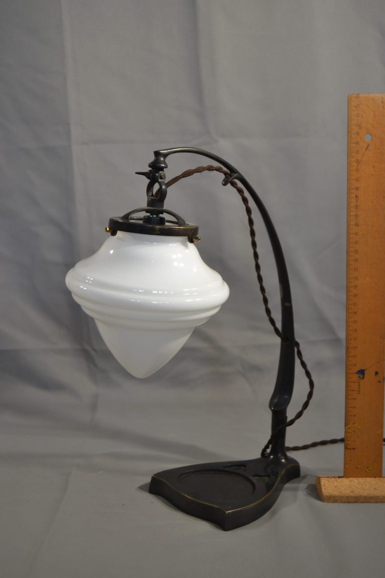Lampa 077