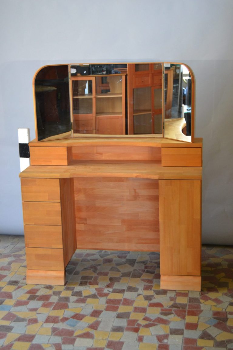 Nábytek 175